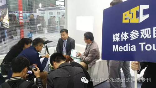 1514601112449667.png 綠04.png